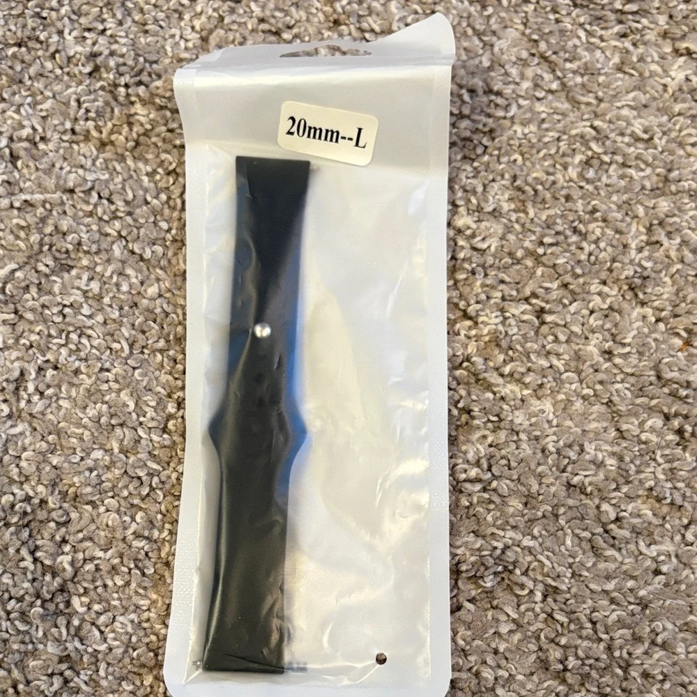 Black Silicone 20mm Replacement Watch Band - Unbranded